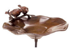 Achla Antiqued Birdbath with Birds